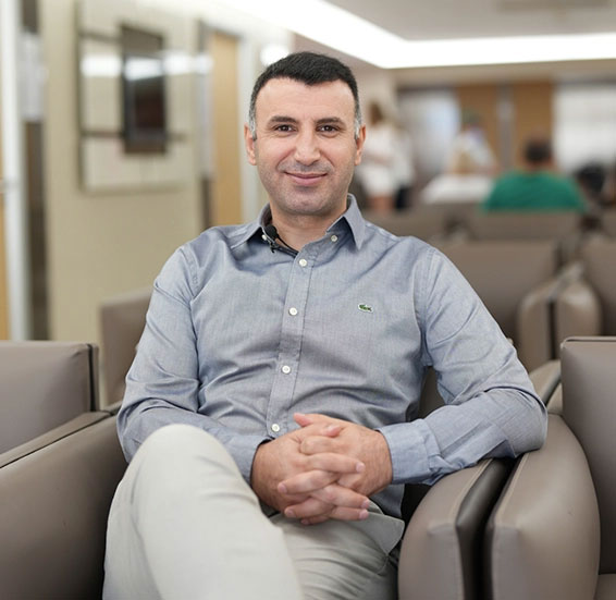 Doç. Dr. Gökhan Demirayak